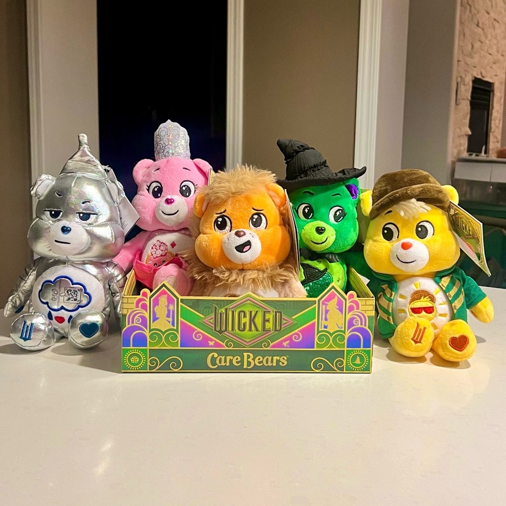 Care Bears Wizard of Oz Set, with tags and box.